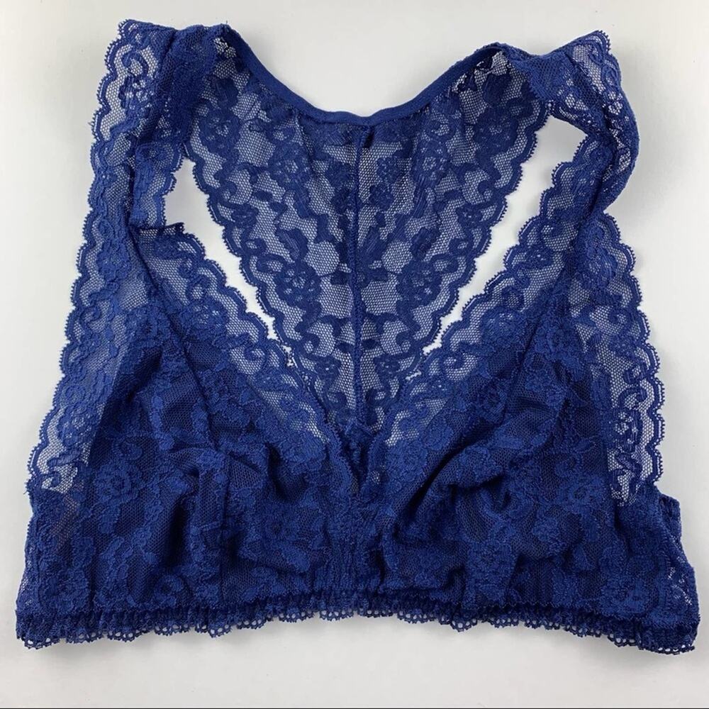 Victoria’s Secret Bralette Medium #5570